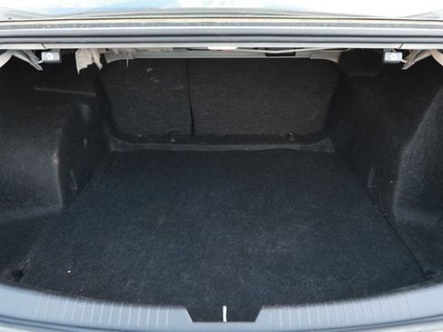 Used 2024 Chevrolet Malibu LT image 7