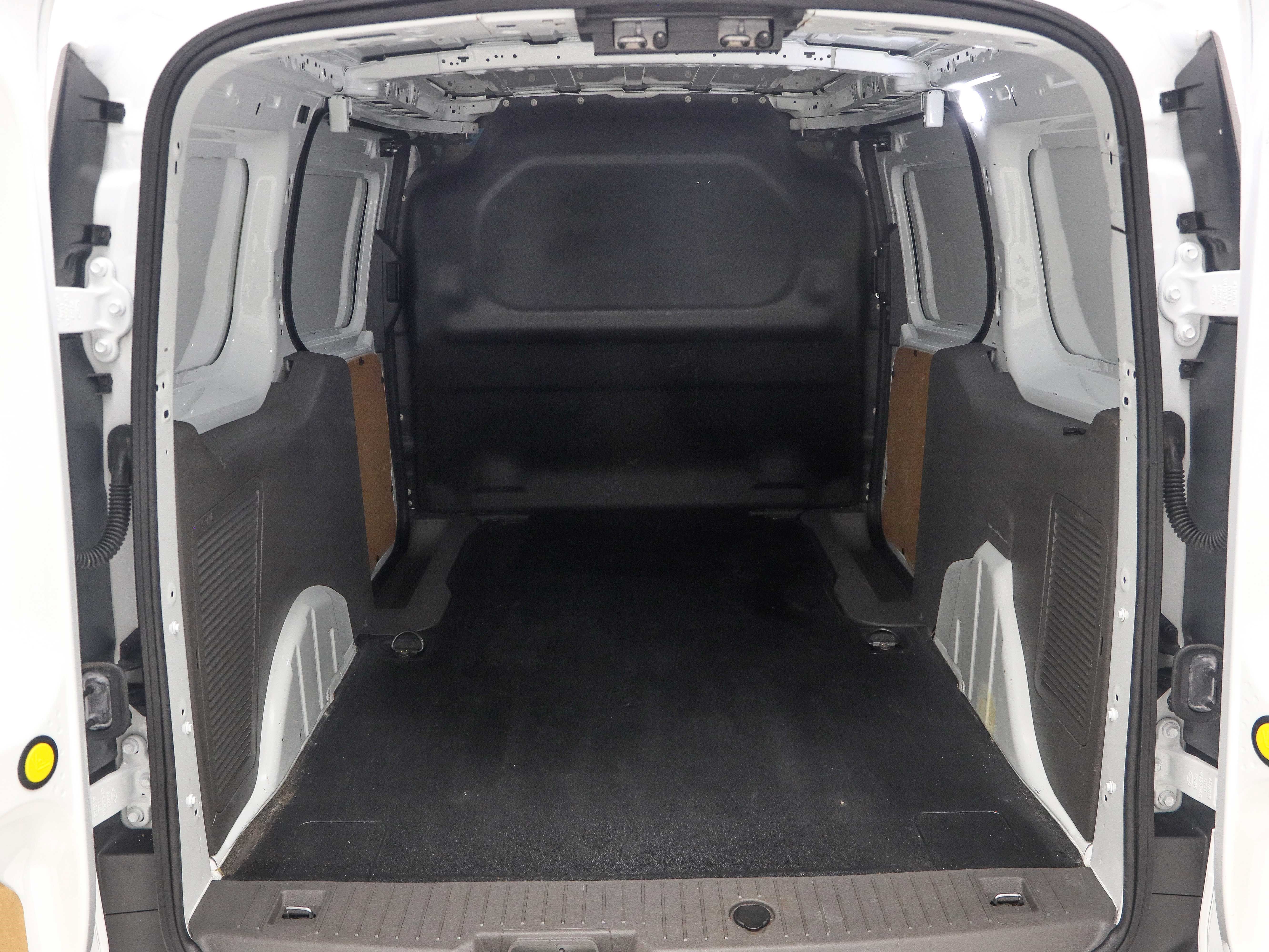 Used 2020 Ford Transit Connect XL FWD image 12