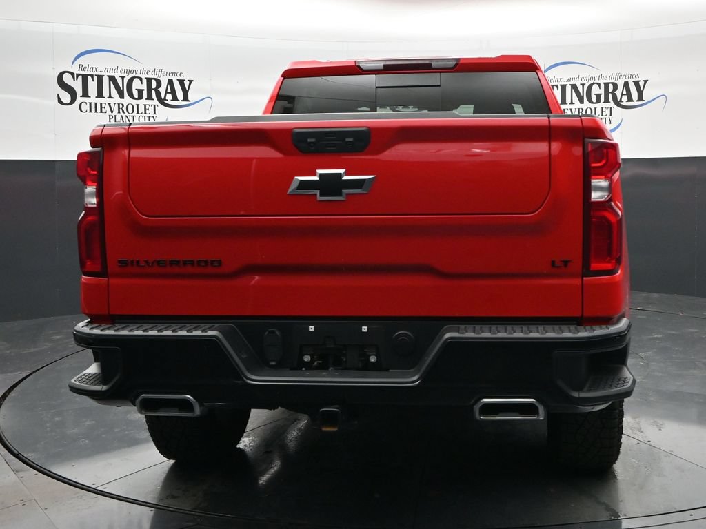 Used 2024 Chevrolet Silverado 1500 LT Trail Boss w/ Convenience Package II AWD/4WD image 6