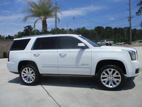 Used 2017 GMC Yukon Denali w/ Open Road Package RWD image 21