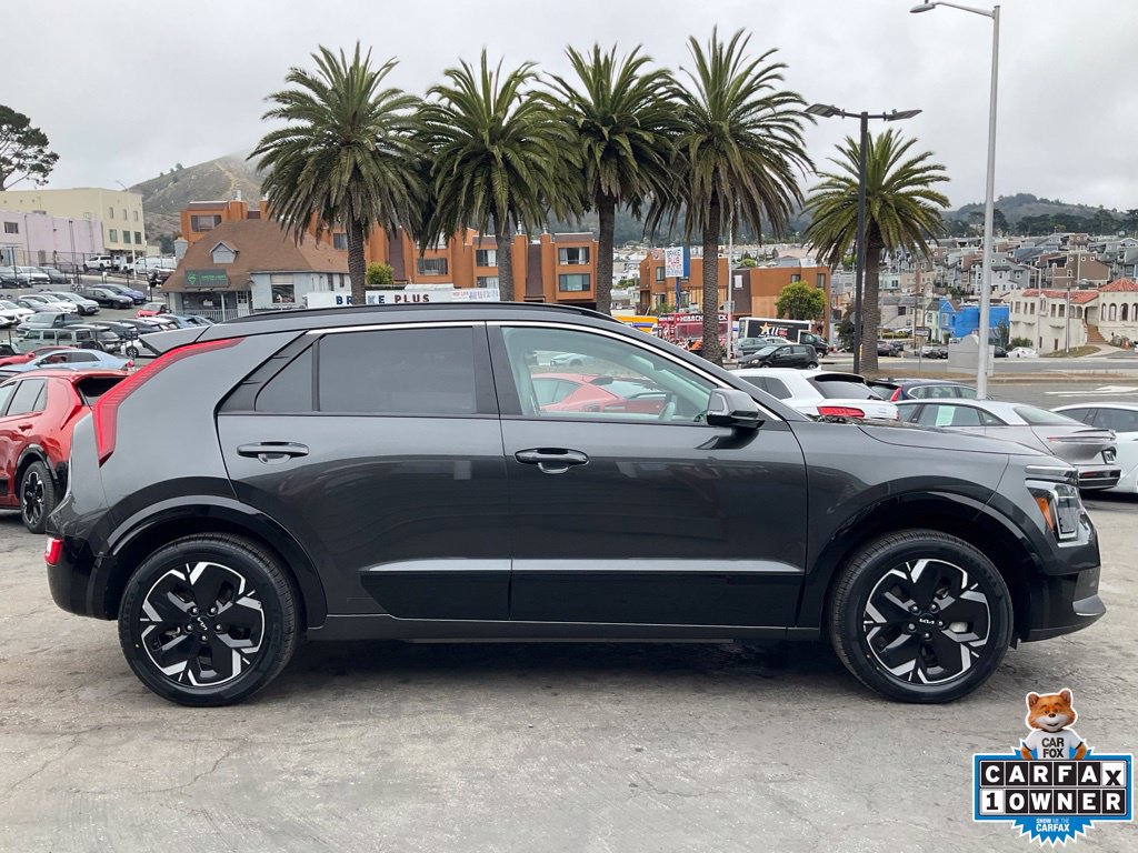 Used 2023 Kia Niro Wind FWD image 3