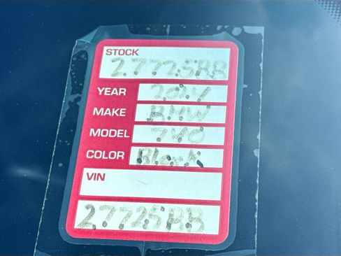 Used 2024 BMW 740i xDrive w/ Premium Package 2 AWD/4WD image 20