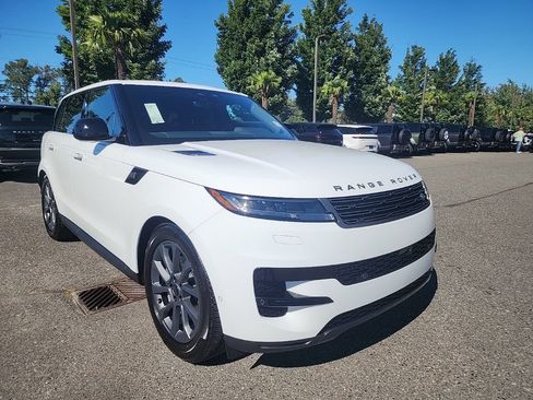 New 2026 Land Rover Range Rover Sport SE AWD/4WD image 8