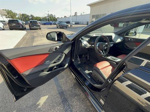 Used 2026 BMW M235i xDrive w/ Technology Package AWD/4WD image 7