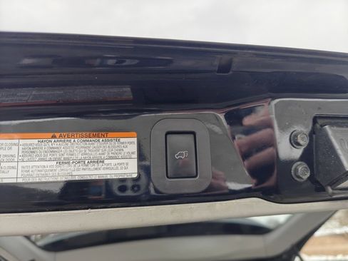 Used 2017 Toyota Sienna XLE image 20