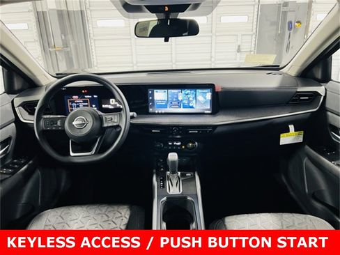 New 2026 Nissan Kicks SV image 4