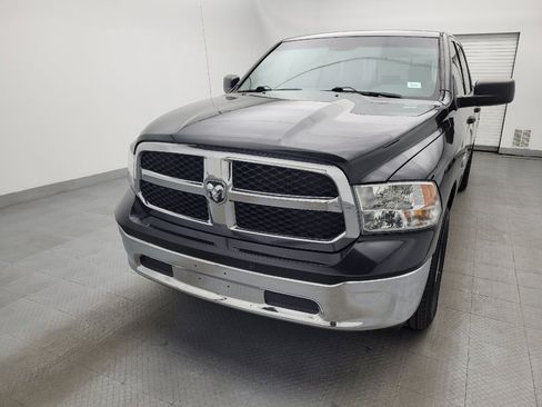 Used 2019 RAM 1500 Classic SLT image 15
