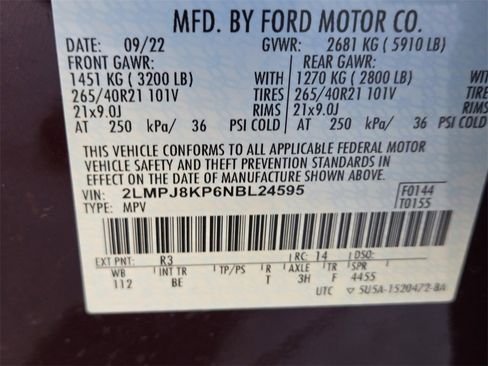 Used 2022 Lincoln Nautilus Reserve w/ Equipment Group 201A image 35