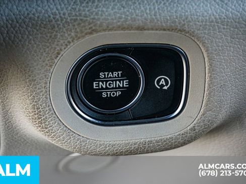 Used 2025 Mercedes-Benz GLE 350 4MATIC image 46