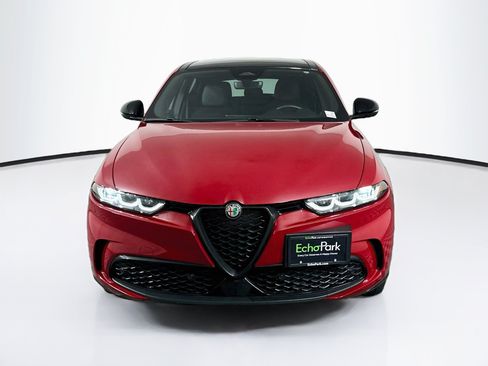 Used 2024 Alfa Romeo Tonale Veloce AWD/4WD image 2