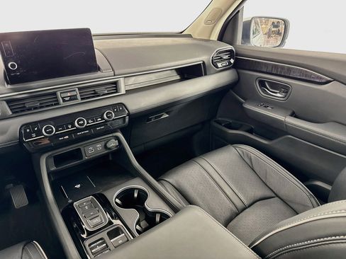 Certified 2023 Honda Pilot Elite image 25