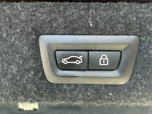 Used 2020 BMW 540i xDrive AWD/4WD image 7
