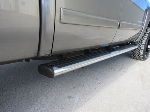 Used 2009 GMC Sierra 2500 SLE w/ Convenience Package image 9