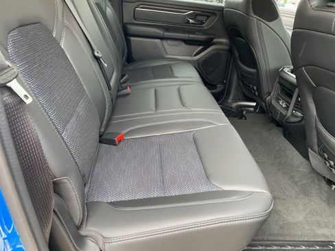 Used 2023 RAM 1500 Big Horn AWD/4WD image 32