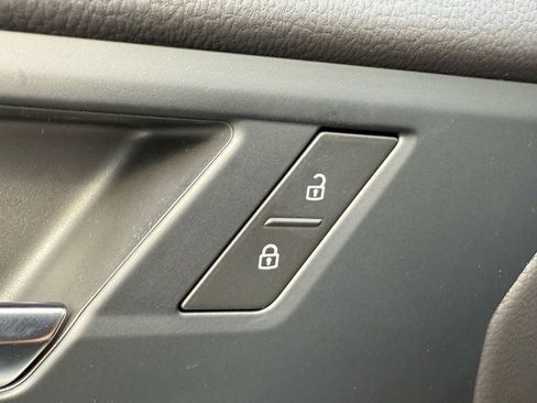 New 2026 Volkswagen Jetta S FWD image 39
