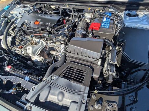 Used 2024 Honda Civic Sport image 17