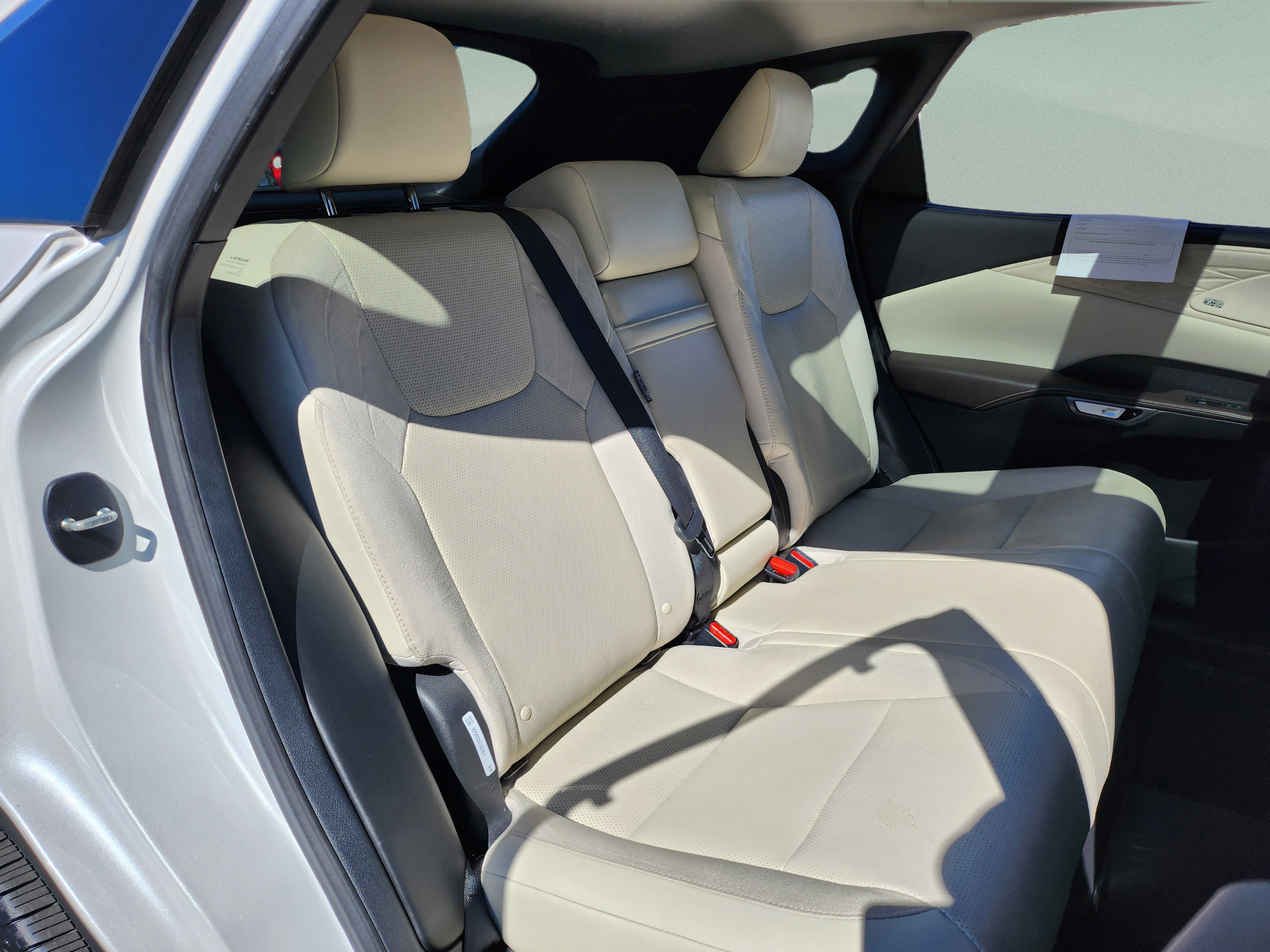Used 2024 Lexus RX 350 AWD w/ Convenience Package image 26