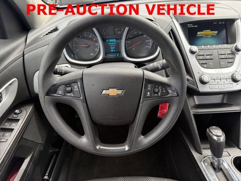 Used 2016 Chevrolet Equinox LS FWD image 13