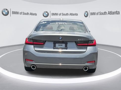 Used 2026 BMW 330i Sedan w/ Premium Package RWD image 27