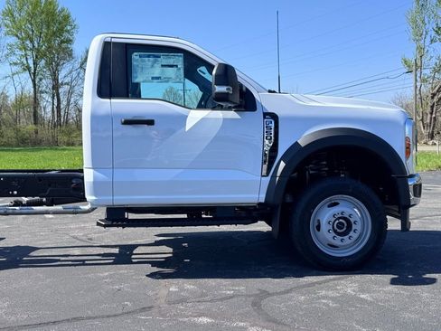 New 2026 Ford F550 4x4 Regular Cab Super Duty image 8
