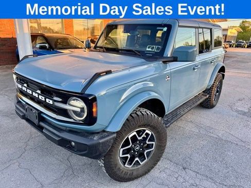 Used 2023 Ford Bronco Outer Banks AWD/4WD image 1