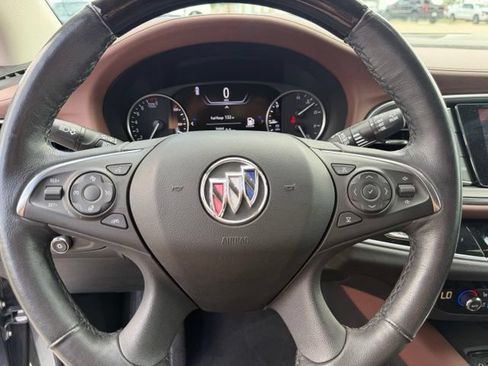 Used 2021 Buick Enclave Avenir w/ Avenir Technology Package FWD image 16