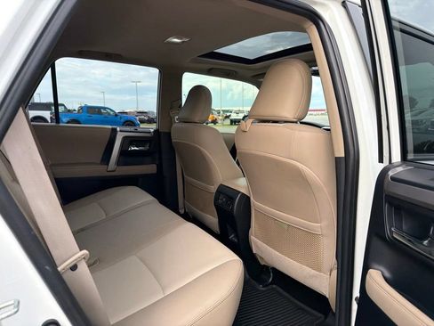Used 2023 Toyota 4Runner SR5 Premium w/ Moonroof Package AWD/4WD image 19