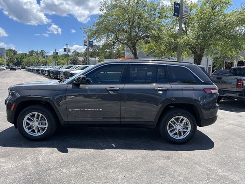 New 2026 Jeep Grand Cherokee Laredo X RWD image 4