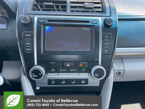 Used 2013 Toyota Camry LE FWD image 12