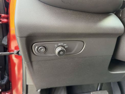 Certified 2023 Buick Envision Essence AWD/4WD image 21
