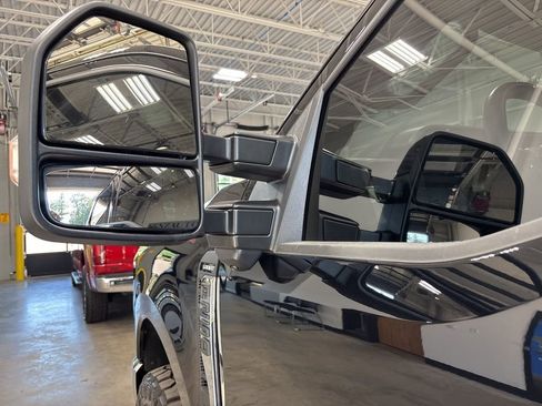 Used 2024 Ford F250 Lariat image 23