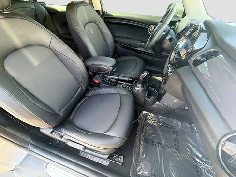 Used 2024 MINI Cooper 2-Door Hardtop w/ Storage Package FWD image 14