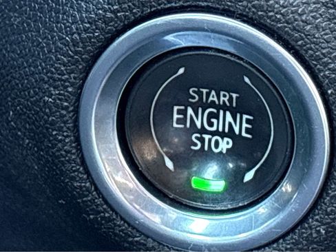 Used 2020 Chevrolet Silverado 1500 LT w/ All-Star Edition image 6