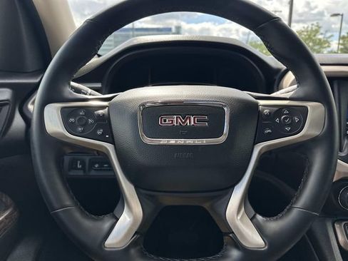 Used 2023 GMC Acadia Denali w/ Denali Technology Package AWD/4WD image 21