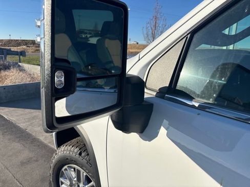 New 2025 Chevrolet Silverado 3500 High Country w/ Technology Package image 29