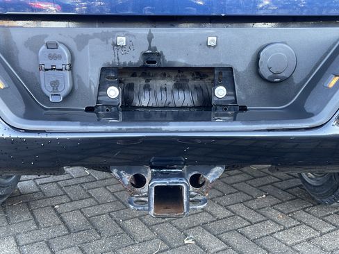 Used 2021 Chevrolet Silverado 1500 Custom Trail Boss w/ Safety Confidence Package image 39