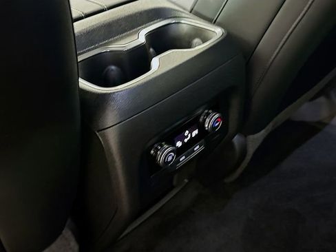 Used 2024 GMC Acadia Elevation w/ Black Edition image 29