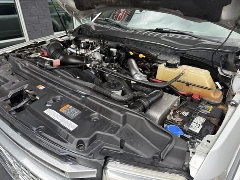Used 2017 Ford F250 Platinum AWD/4WD image 19