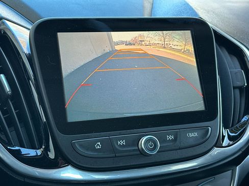 Used 2017 Chevrolet Volt Premier w/ Driver Confidence II Package image 24