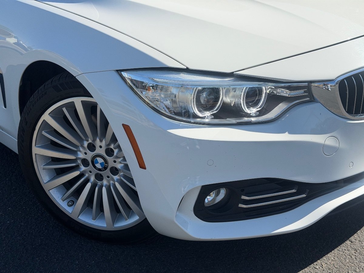 Used 2015 BMW 428i Coupe w/ Premium Package RWD image 3