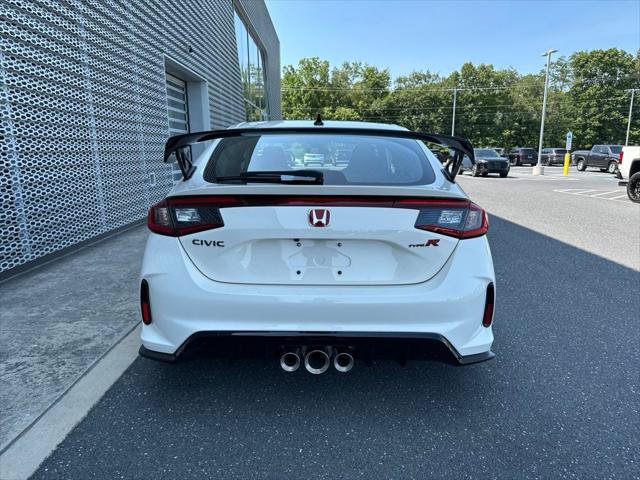 Used 2026 Honda Civic Type R image 4