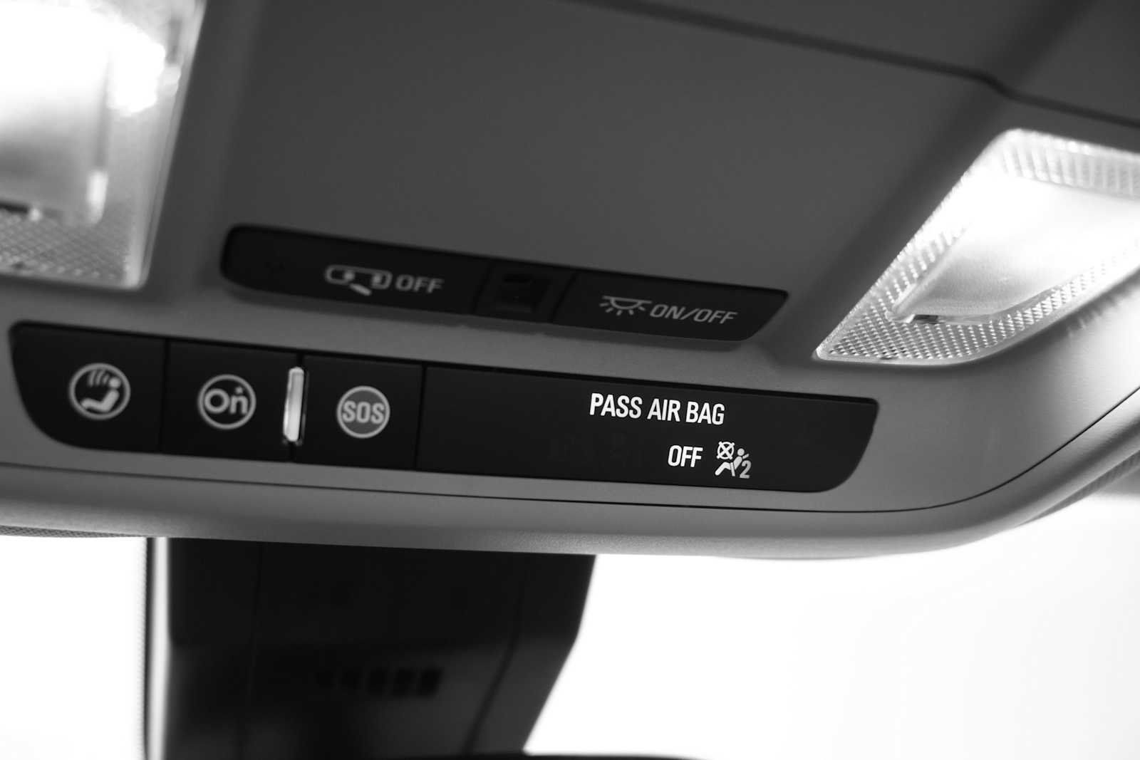 Used 2024 GMC Terrain SLE w/ Driver Convenience Package AWD/4WD image 23