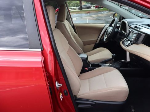 Used 2013 Toyota RAV4 XLE AWD/4WD image 22