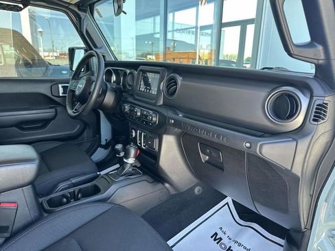 Used 2023 Jeep Wrangler Willys image 21