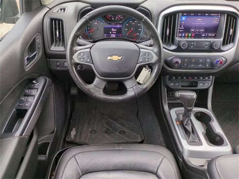 Used 2019 Chevrolet Colorado ZR2 w/ ZR2 Midnight Special Edition image 16
