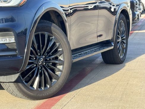 Used 2022 INFINITI QX80 Premium Select w/ Cargo Package AWD/4WD image 12