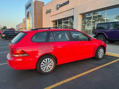 Used 2013 Volkswagen Jetta S FWD image 3