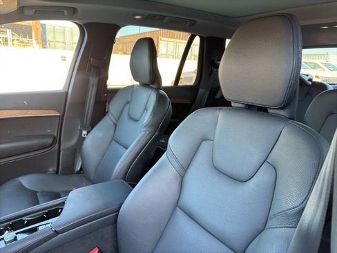 Used 2023 Volvo XC90 T8 Plus image 26