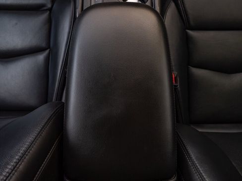 Used 2017 Cadillac XT5 Luxury w/ Driver Awareness Package image 22