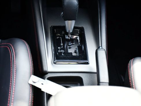 Used 2024 Mitsubishi Outlander Sport SE AWD/4WD image 30